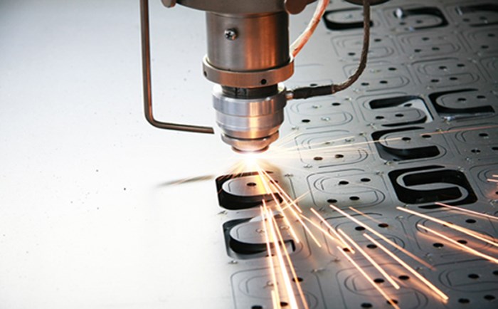 20204454226598.jpg 激光切割